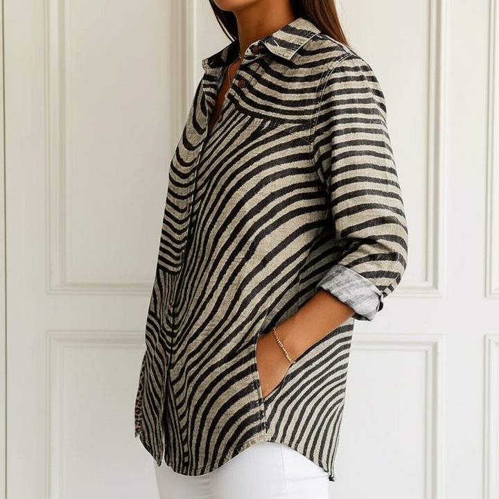 Ingrid | Blusa de rayas en espiral